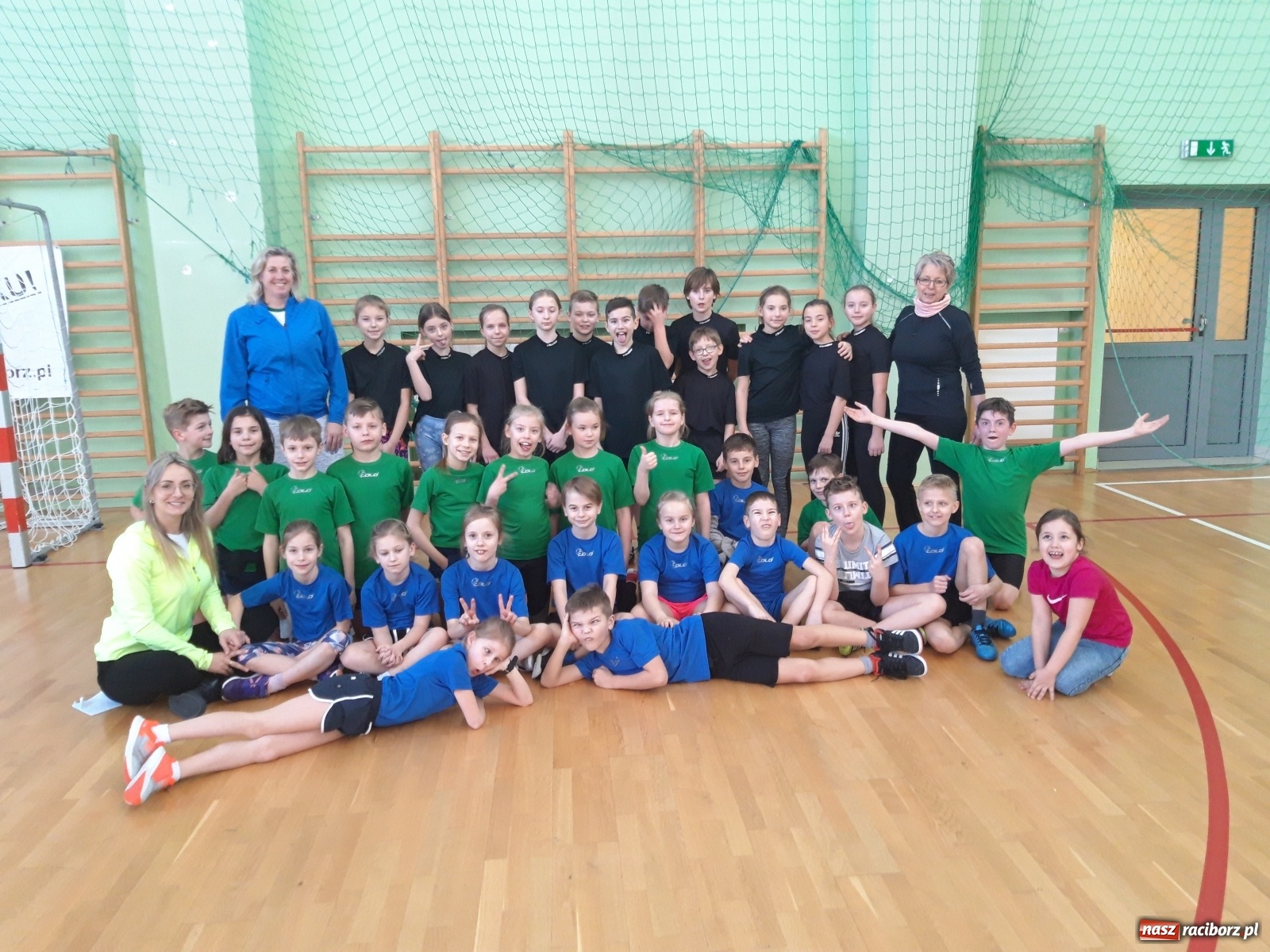 Zdjęcie w galerii na portalu naszraciborz.pl: SP 15 triumfuje w turnieju gier i zabaw  wiadomości z regionu