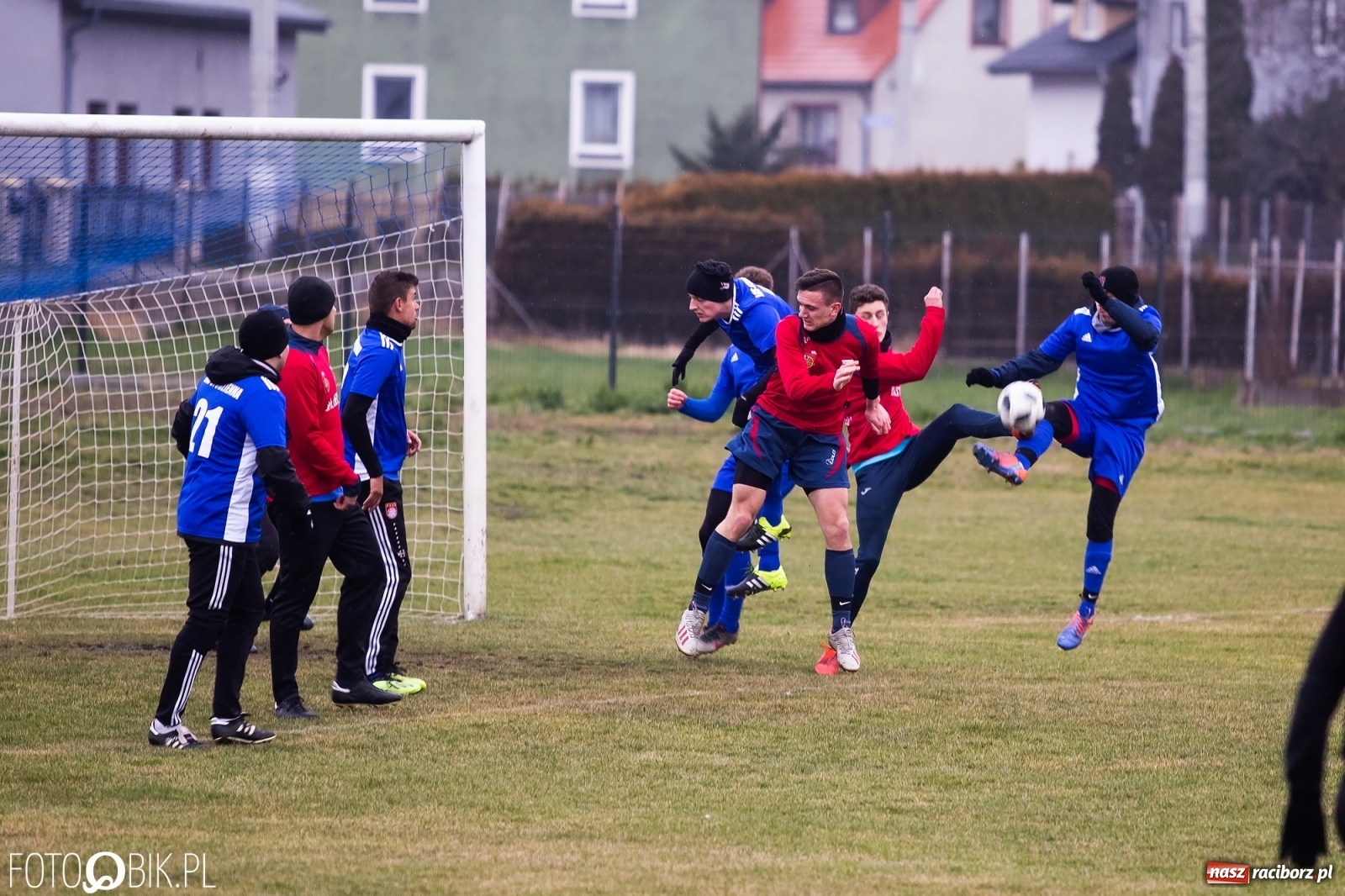 Zdjęcie w galerii na portalu naszraciborz.pl: Sparing. Minimalne zwycięstwo Unitów w starciu ze Studzienną [FOTO] wiadomości z regionu
