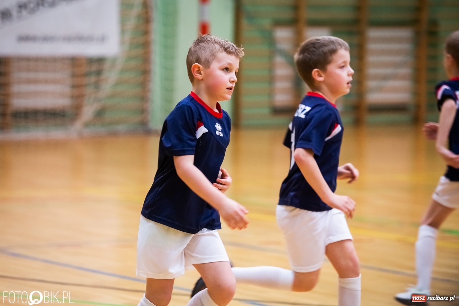 Zdjęcie w galerii na portalu naszraciborz.pl: Młodzi adepci futbolu rywalizowali w Arenie Rafako [FOTO] wiadomości z regionu