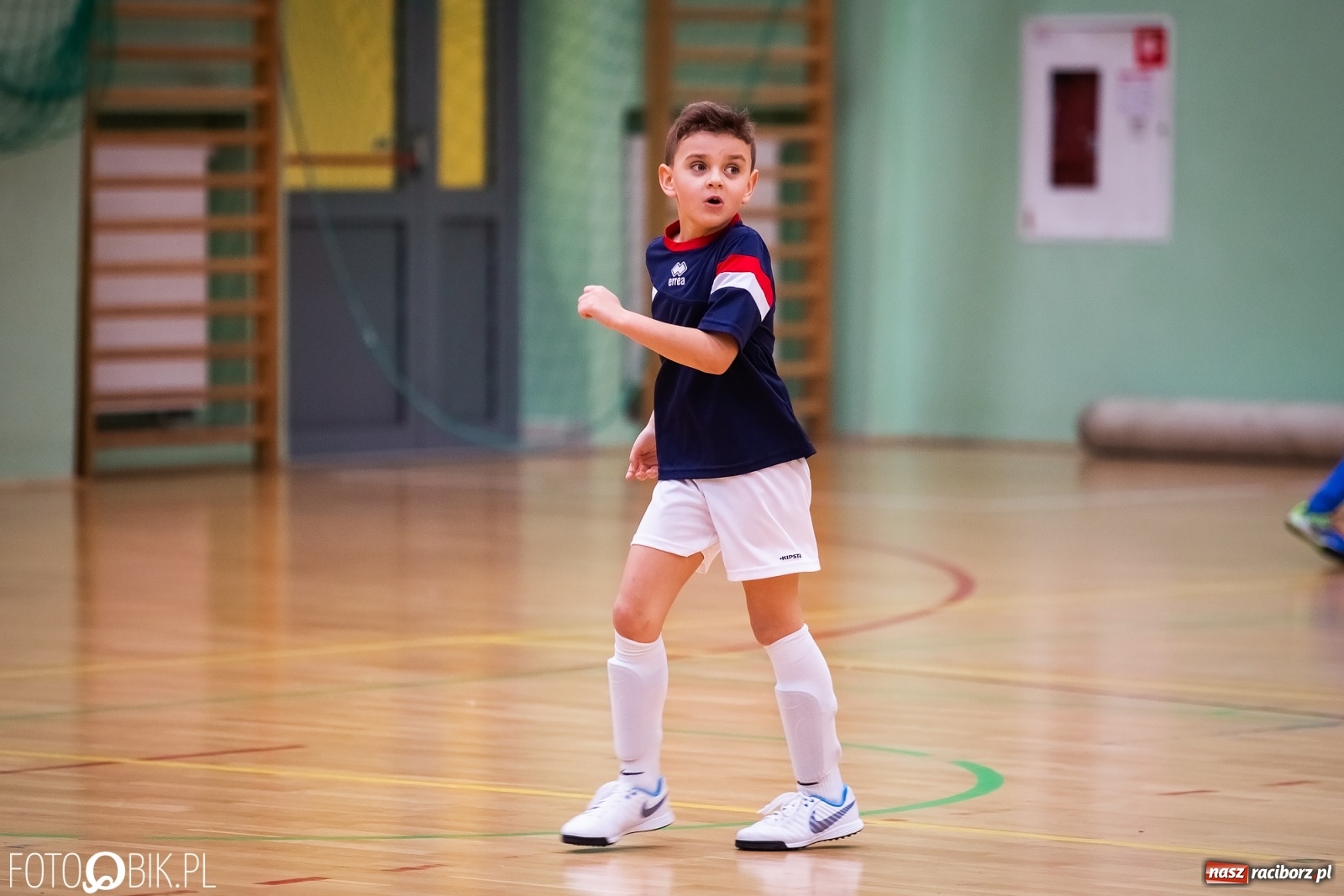Zdjęcie w galerii na portalu naszraciborz.pl: Młodzi adepci futbolu rywalizowali w Arenie Rafako [FOTO] wiadomości z regionu