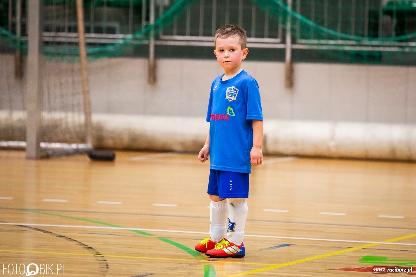 Zdjęcie w galerii na portalu naszraciborz.pl: Młodzi adepci futbolu rywalizowali w Arenie Rafako [FOTO] wiadomości z regionu