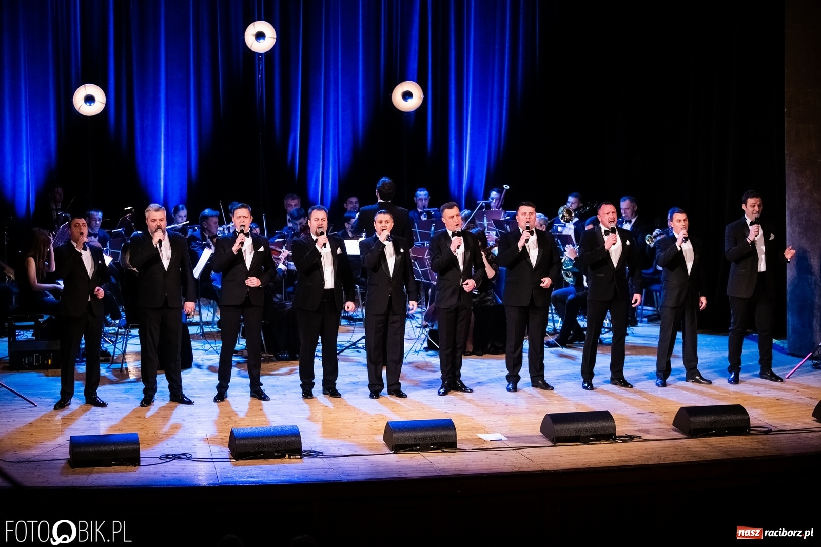 Zdjęcie w galerii na portalu naszraciborz.pl: Koncert 10 Tenorów w Raciborskim Centrum Kultury [FOTO] wiadomości z regionu