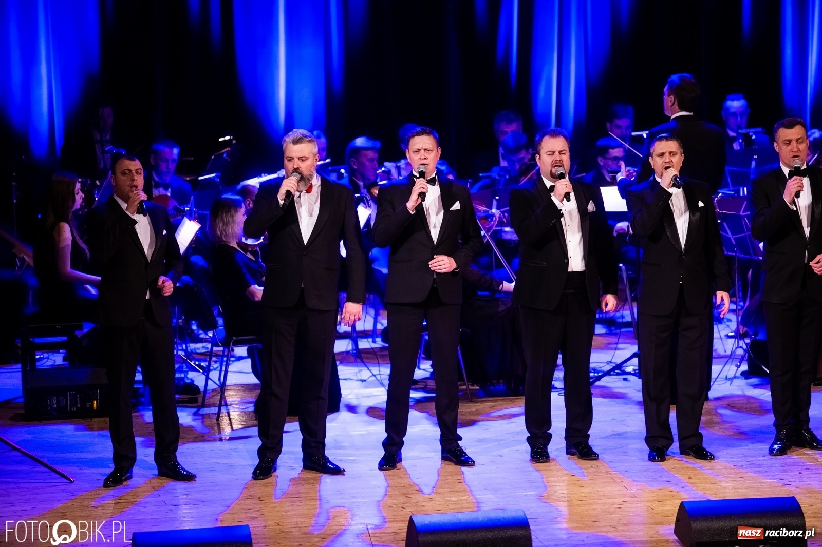 Zdjęcie w galerii na portalu naszraciborz.pl: Koncert 10 Tenorów w Raciborskim Centrum Kultury [FOTO] wiadomości z regionu