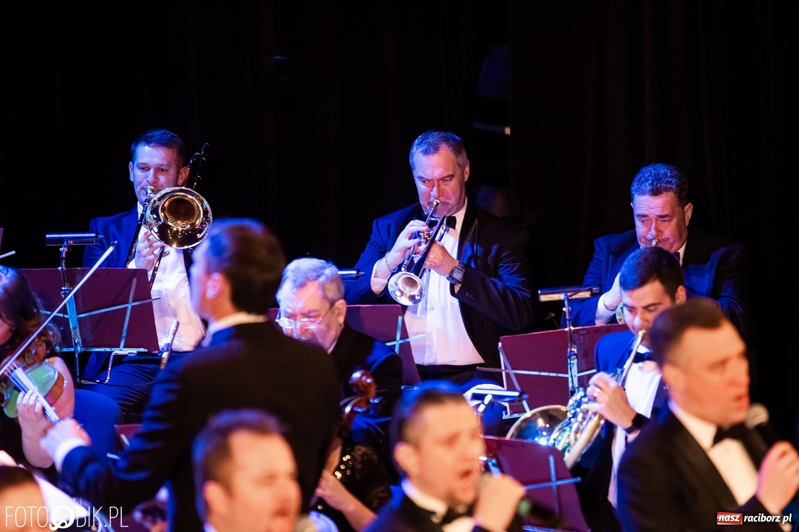 Zdjęcie w galerii na portalu naszraciborz.pl: Koncert 10 Tenorów w Raciborskim Centrum Kultury [FOTO] wiadomości z regionu