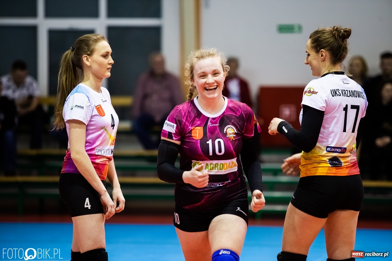 Zdjęcie w galerii na portalu naszraciborz.pl: Siatkarski maraton w Krzanowicach. UKS lepszy od Pszczyny [FOTO] wiadomości z regionu