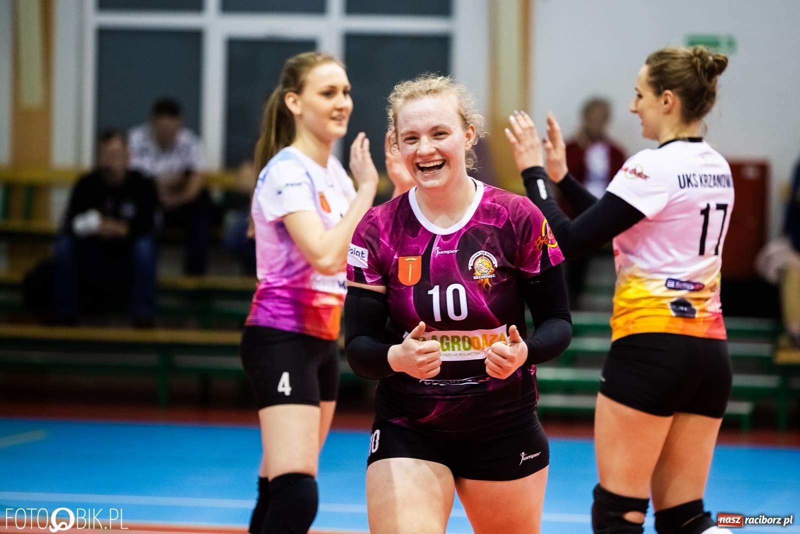 Zdjęcie w galerii na portalu naszraciborz.pl: Siatkarski maraton w Krzanowicach. UKS lepszy od Pszczyny [FOTO] wiadomości z regionu