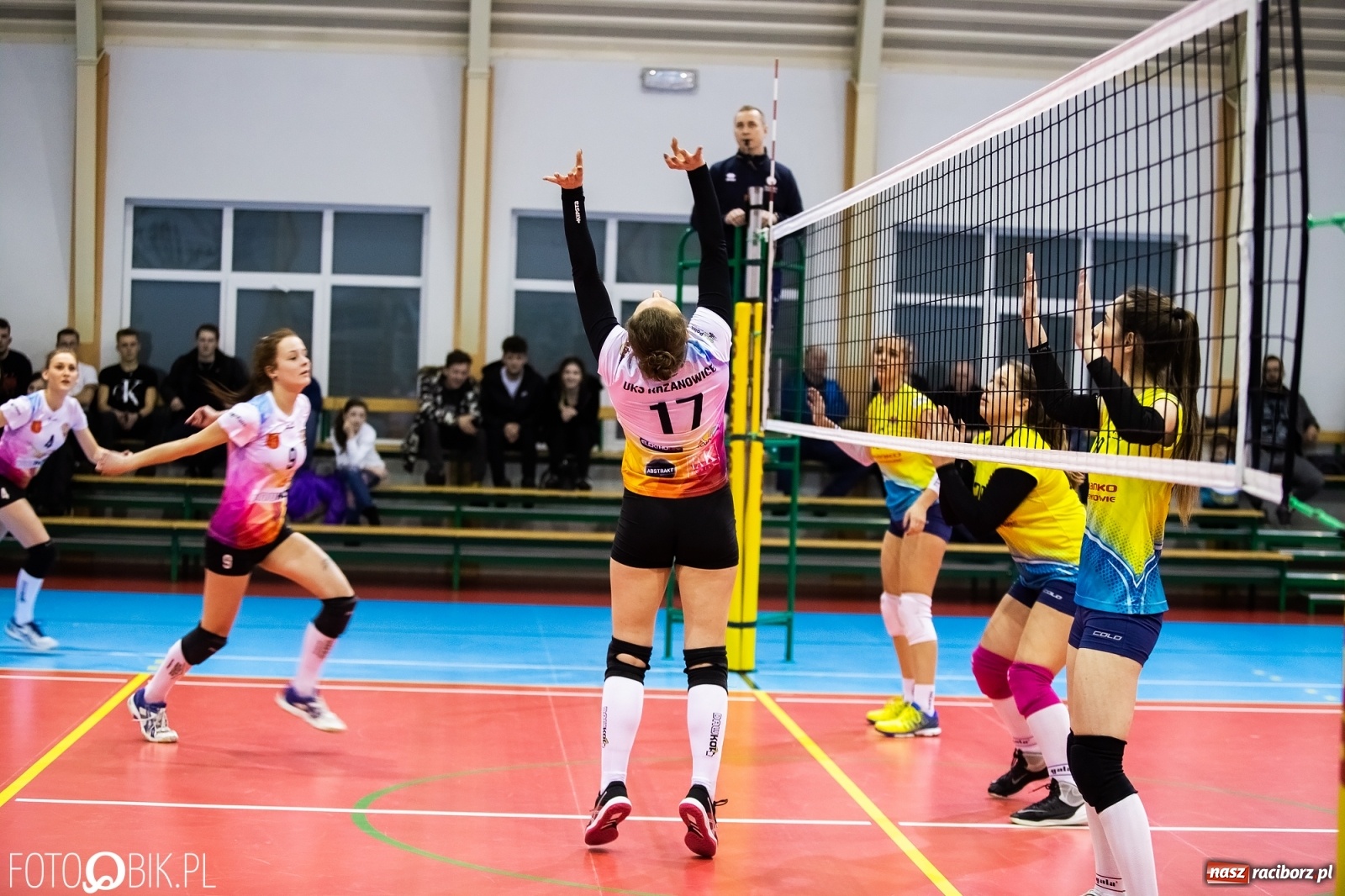 Zdjęcie w galerii na portalu naszraciborz.pl: Siatkarski maraton w Krzanowicach. UKS lepszy od Pszczyny [FOTO] wiadomości z regionu