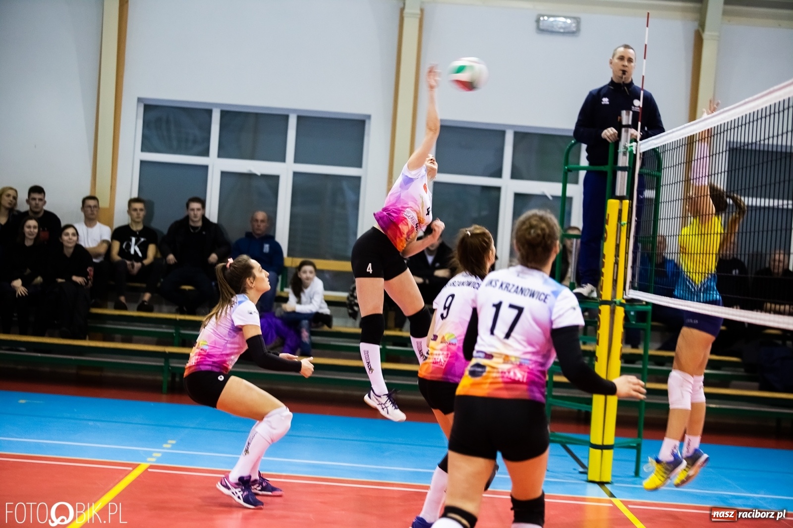 Zdjęcie w galerii na portalu naszraciborz.pl: Siatkarski maraton w Krzanowicach. UKS lepszy od Pszczyny [FOTO] wiadomości z regionu