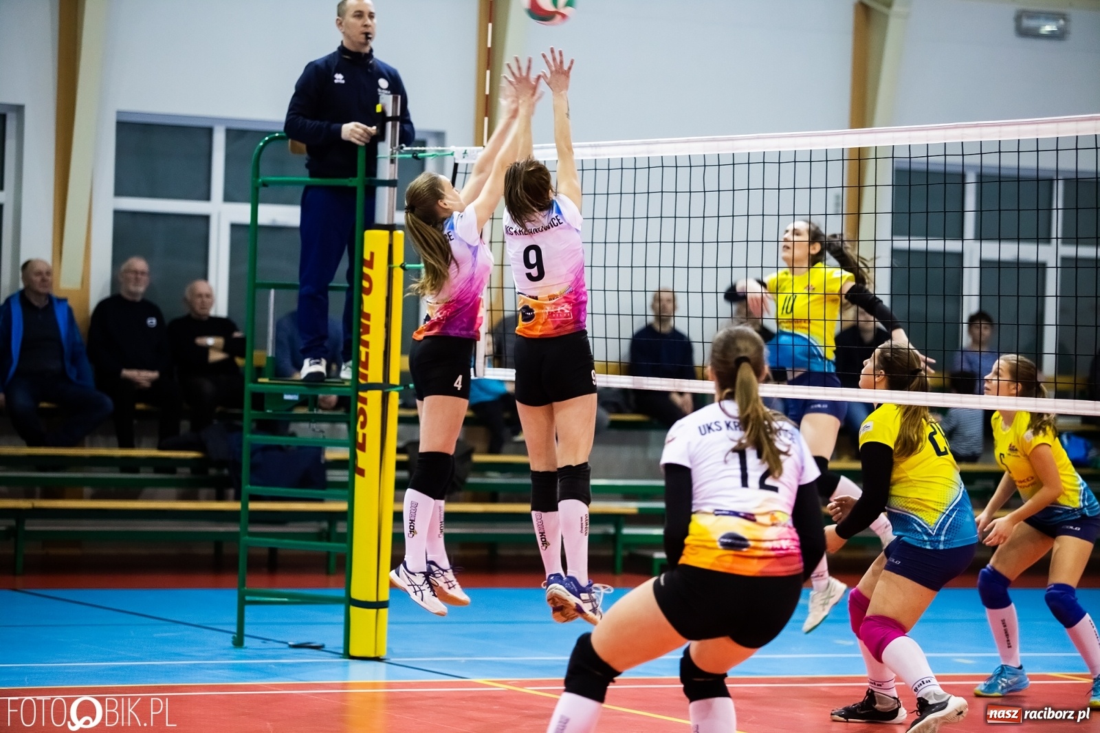 Zdjęcie w galerii na portalu naszraciborz.pl: Siatkarski maraton w Krzanowicach. UKS lepszy od Pszczyny [FOTO] wiadomości z regionu