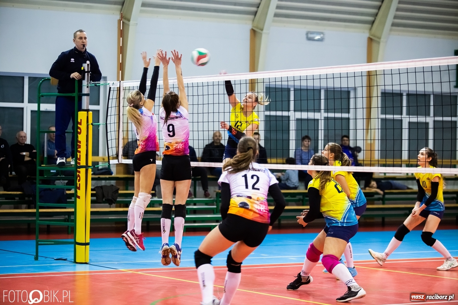 Zdjęcie w galerii na portalu naszraciborz.pl: Siatkarski maraton w Krzanowicach. UKS lepszy od Pszczyny [FOTO] wiadomości z regionu