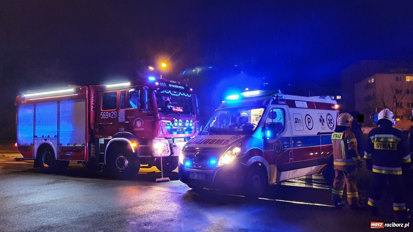 Zdjęcie w galerii na portalu naszraciborz.pl: Zderzenie forda i chevroleta przy Mechaniku  wiadomości z regionu