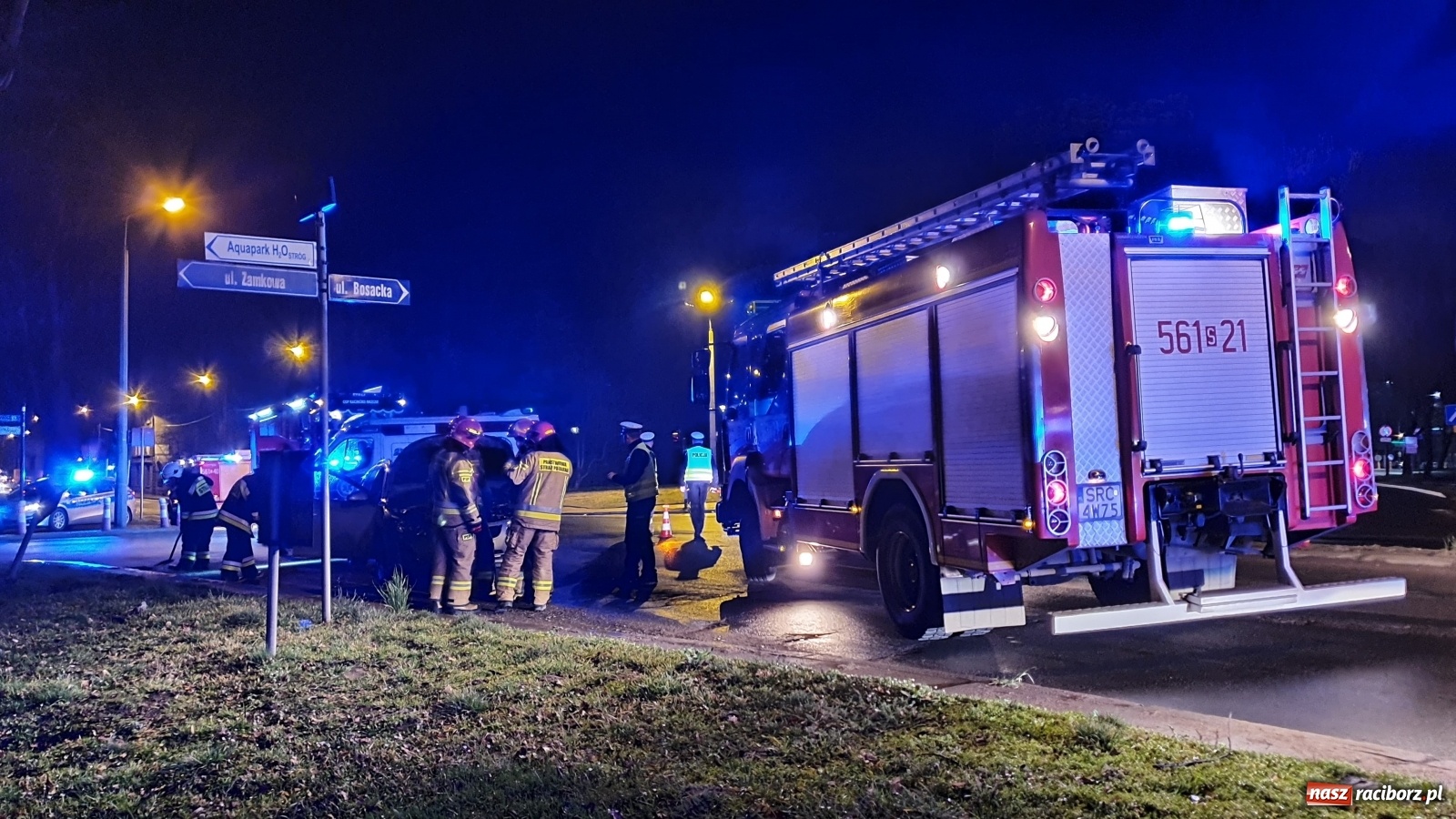 Zdjęcie w galerii na portalu naszraciborz.pl: Zderzenie forda i chevroleta przy Mechaniku  wiadomości z regionu