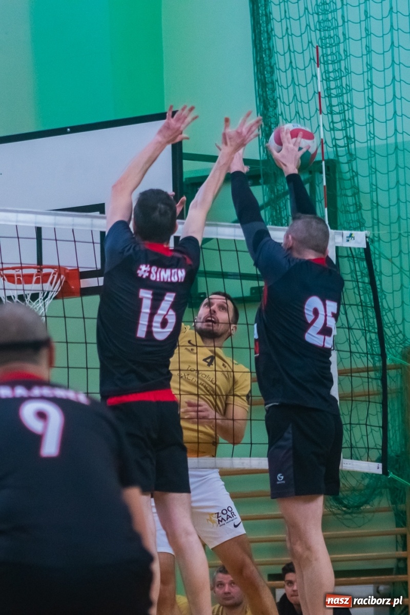 Zdjęcie w galerii na portalu naszraciborz.pl: RLPS. Trzynasta kolejka pechowa dla Leśnej Perły [FOTO i WIDEO] wiadomości z regionu