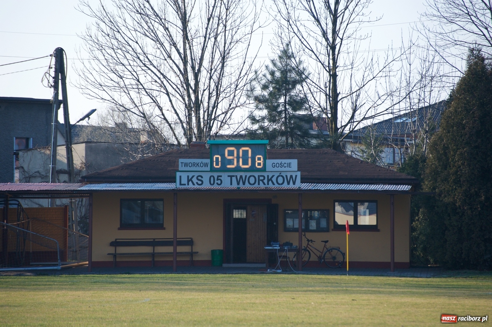 Zdjęcie w galerii na portalu naszraciborz.pl: Sparing. LKS Tworków rozgromiony przez pierwszoligowca [FOTO] wiadomości z regionu