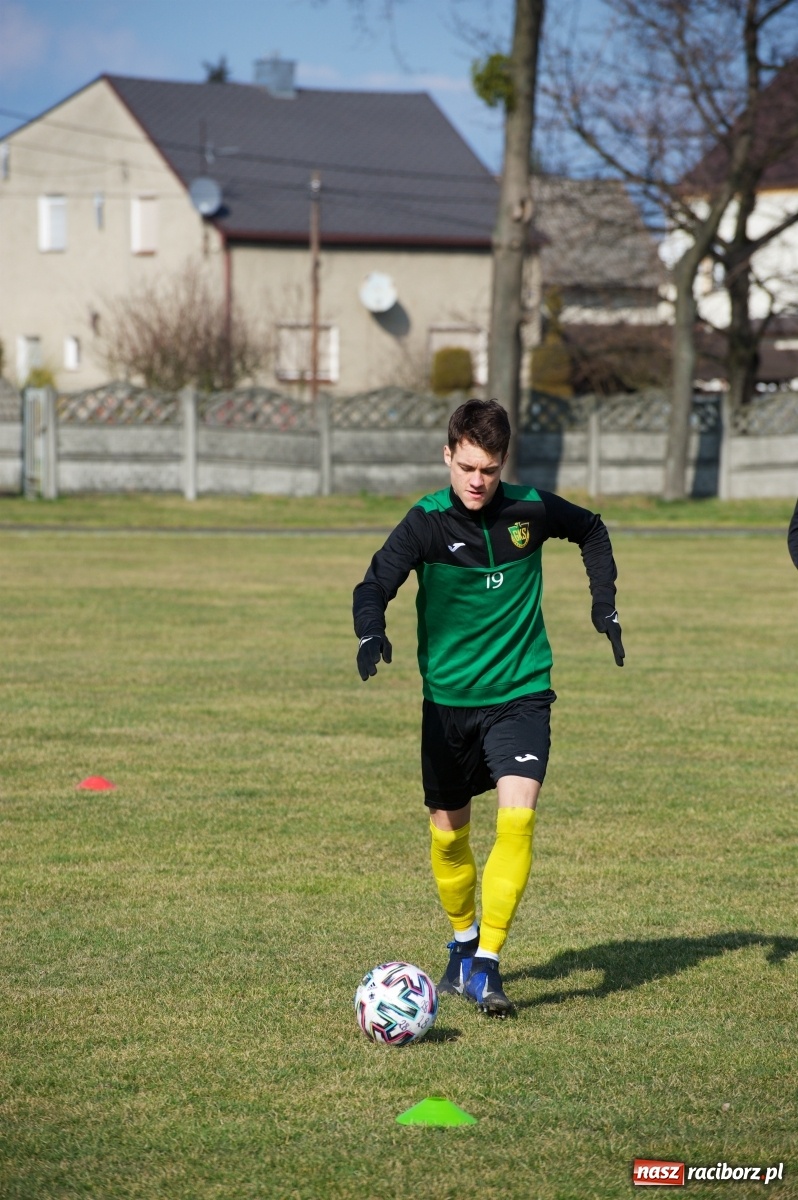 Zdjęcie w galerii na portalu naszraciborz.pl: Sparing. LKS Tworków rozgromiony przez pierwszoligowca [FOTO] wiadomości z regionu