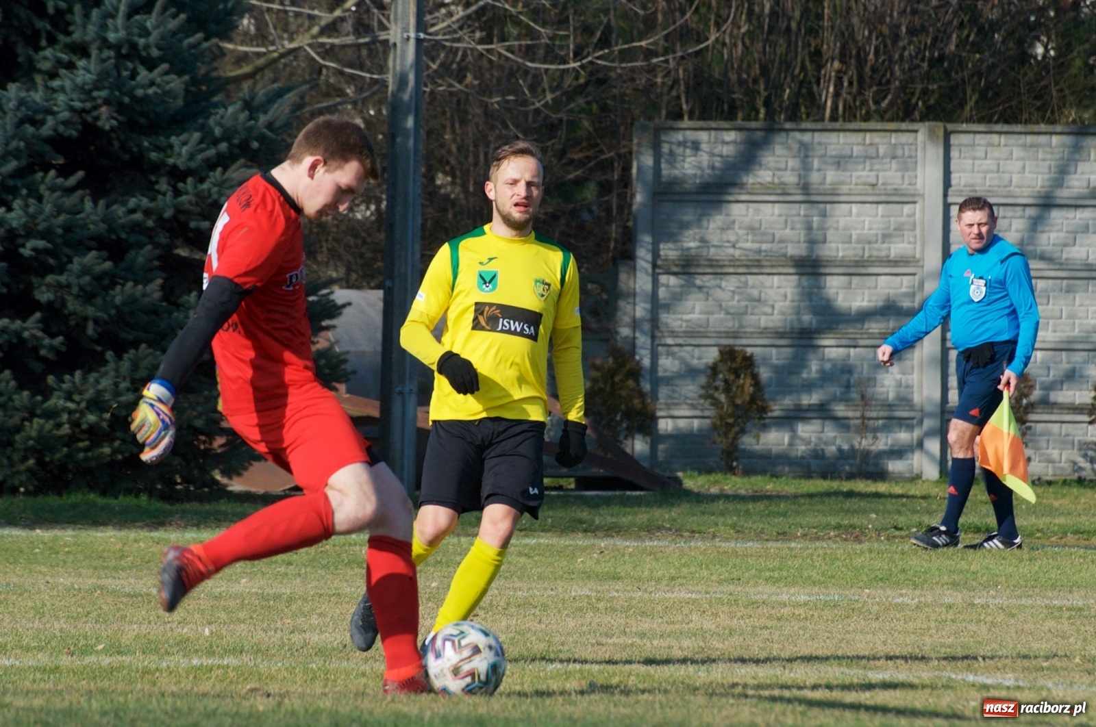 Zdjęcie w galerii na portalu naszraciborz.pl: Sparing. LKS Tworków rozgromiony przez pierwszoligowca [FOTO] wiadomości z regionu