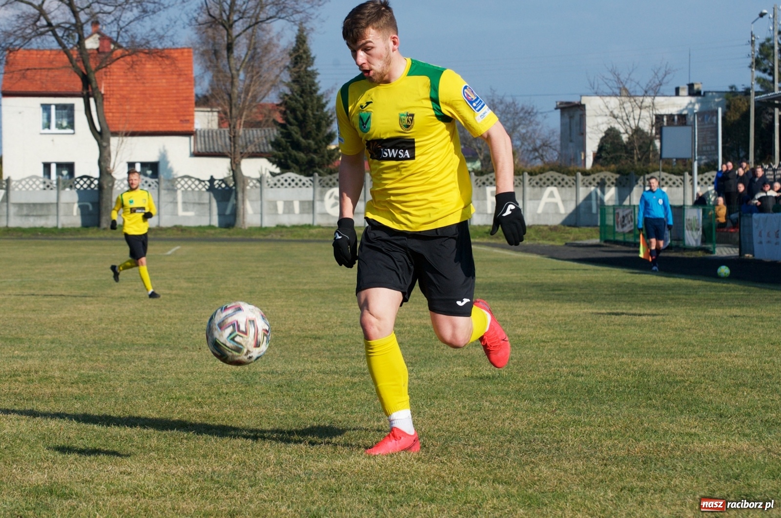 Zdjęcie w galerii na portalu naszraciborz.pl: Sparing. LKS Tworków rozgromiony przez pierwszoligowca [FOTO] wiadomości z regionu