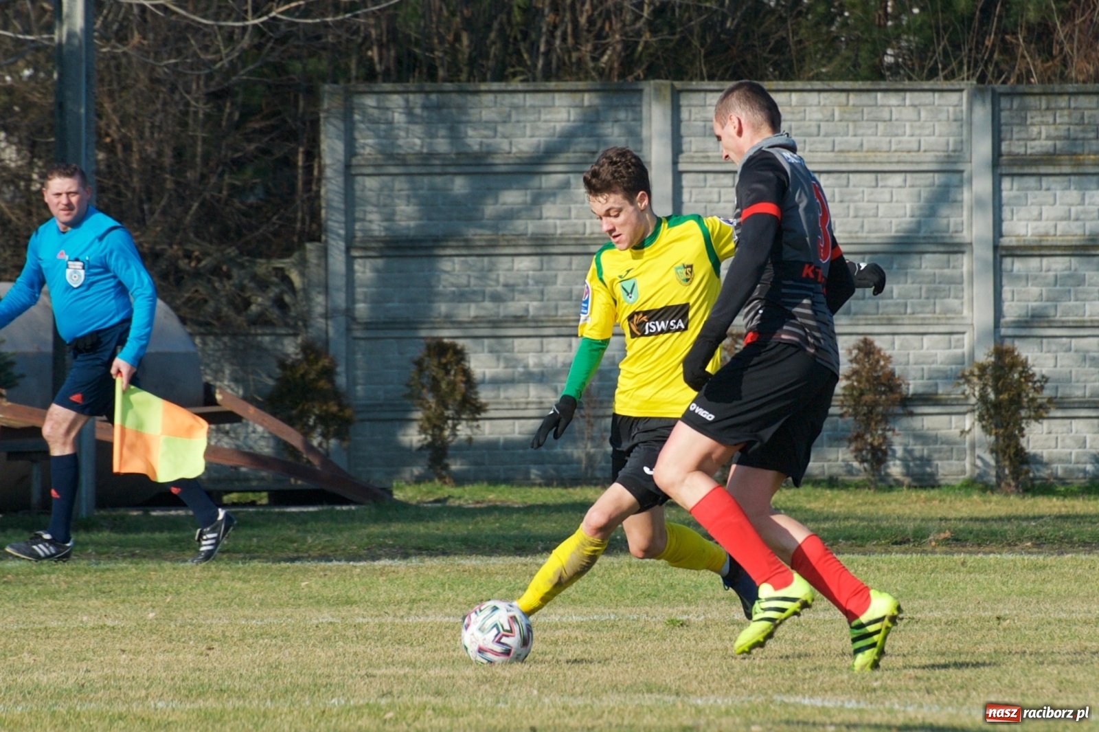Zdjęcie w galerii na portalu naszraciborz.pl: Sparing. LKS Tworków rozgromiony przez pierwszoligowca [FOTO] wiadomości z regionu