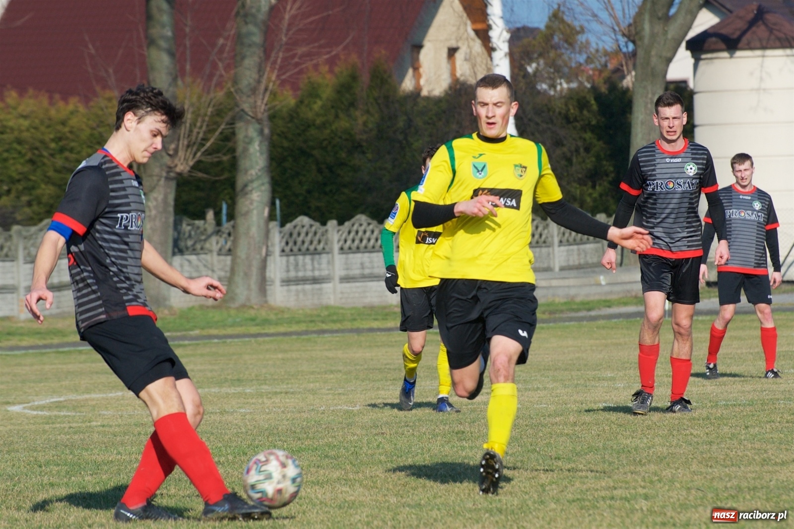 Zdjęcie w galerii na portalu naszraciborz.pl: Sparing. LKS Tworków rozgromiony przez pierwszoligowca [FOTO] wiadomości z regionu