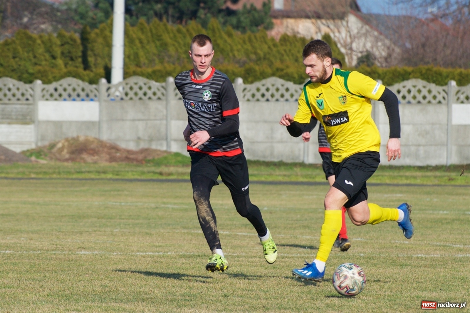Zdjęcie w galerii na portalu naszraciborz.pl: Sparing. LKS Tworków rozgromiony przez pierwszoligowca [FOTO] wiadomości z regionu