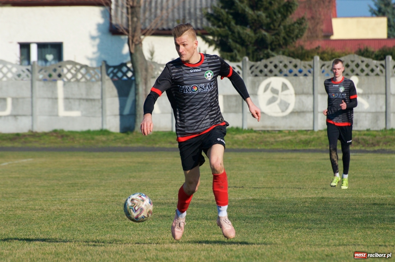 Zdjęcie w galerii na portalu naszraciborz.pl: Sparing. LKS Tworków rozgromiony przez pierwszoligowca [FOTO] wiadomości z regionu