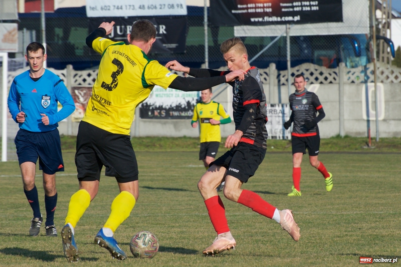 Zdjęcie w galerii na portalu naszraciborz.pl: Sparing. LKS Tworków rozgromiony przez pierwszoligowca [FOTO] wiadomości z regionu
