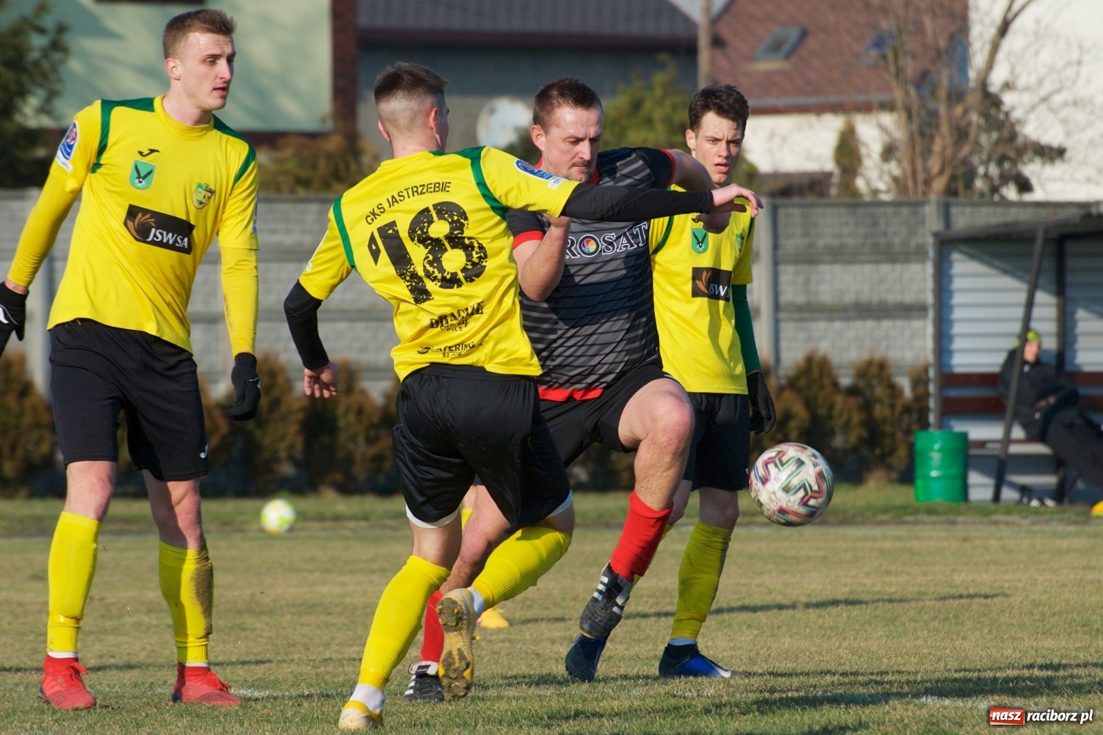 Zdjęcie w galerii na portalu naszraciborz.pl: Sparing. LKS Tworków rozgromiony przez pierwszoligowca [FOTO] wiadomości z regionu
