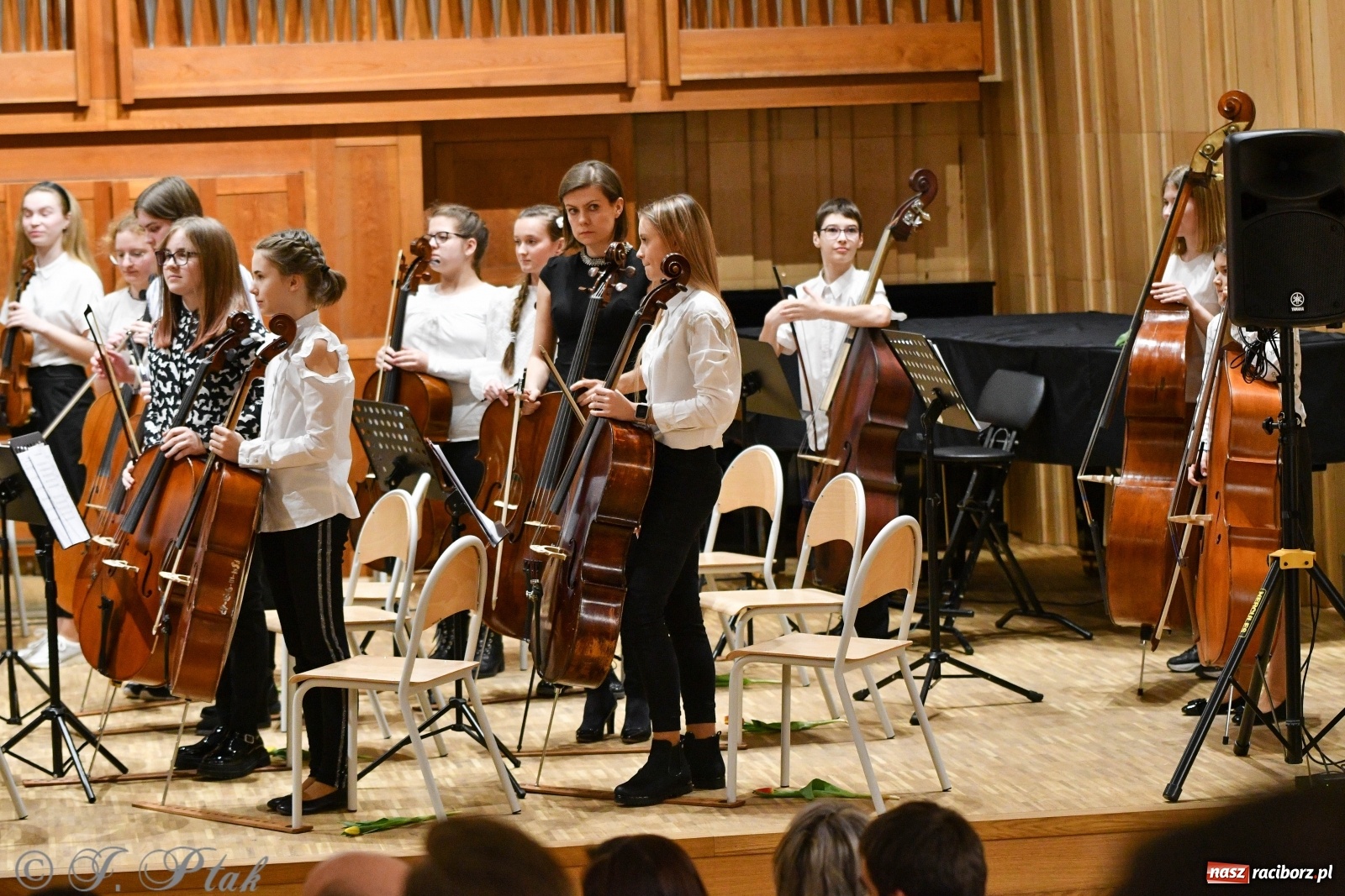 Zdjęcie w galerii na portalu naszraciborz.pl: Szkoła muzyczna uczciła Dzień Kobiet koncertem [FOTO] wiadomości z regionu