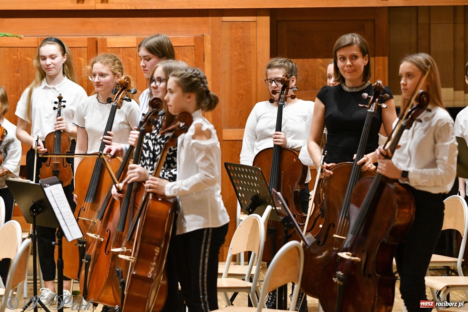 Zdjęcie w galerii na portalu naszraciborz.pl: Szkoła muzyczna uczciła Dzień Kobiet koncertem [FOTO] wiadomości z regionu