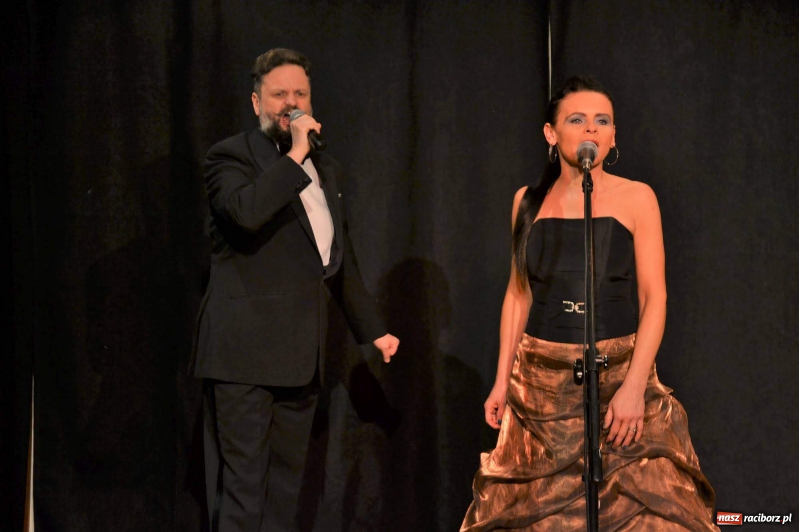 Zdjęcie w galerii na portalu naszraciborz.pl: Operetka z humorem. Koncert na zamku za nami wiadomości z regionu