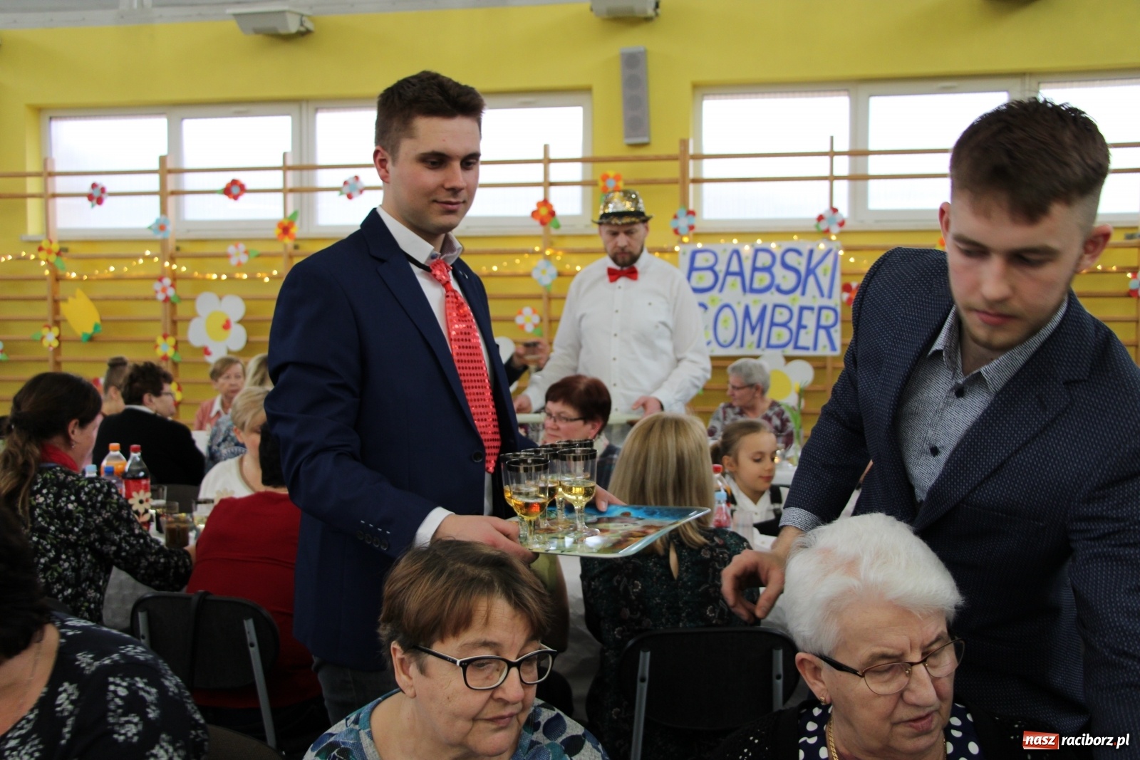 Zdjęcie w galerii na portalu naszraciborz.pl: W Pawłowie panie obchodziły swe święto wiadomości z regionu