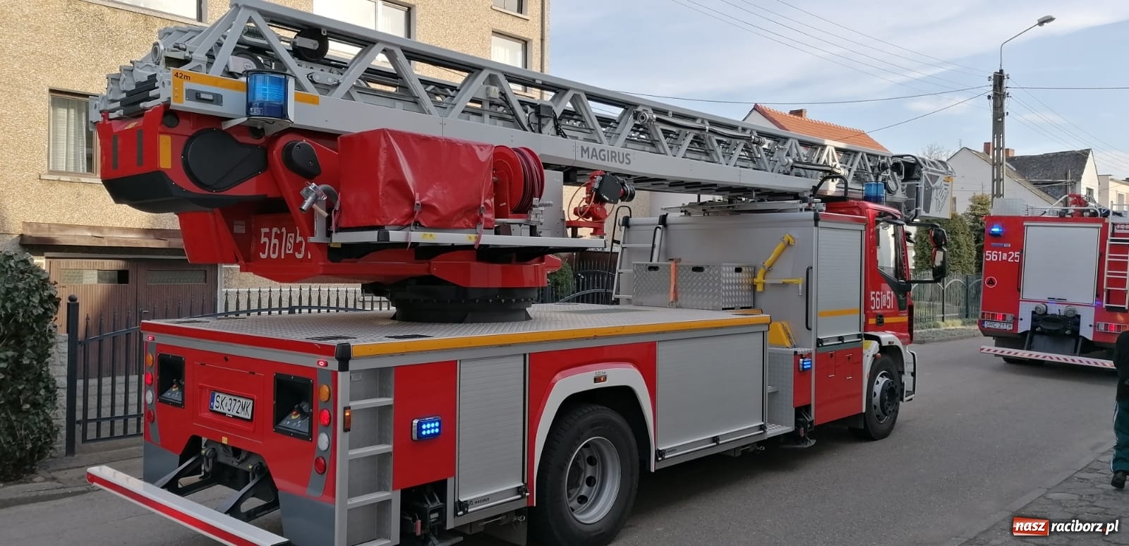 Zdjęcie w galerii na portalu naszraciborz.pl: Raport 998. Iskry z komina zapaliły izolację dachu  wiadomości z regionu