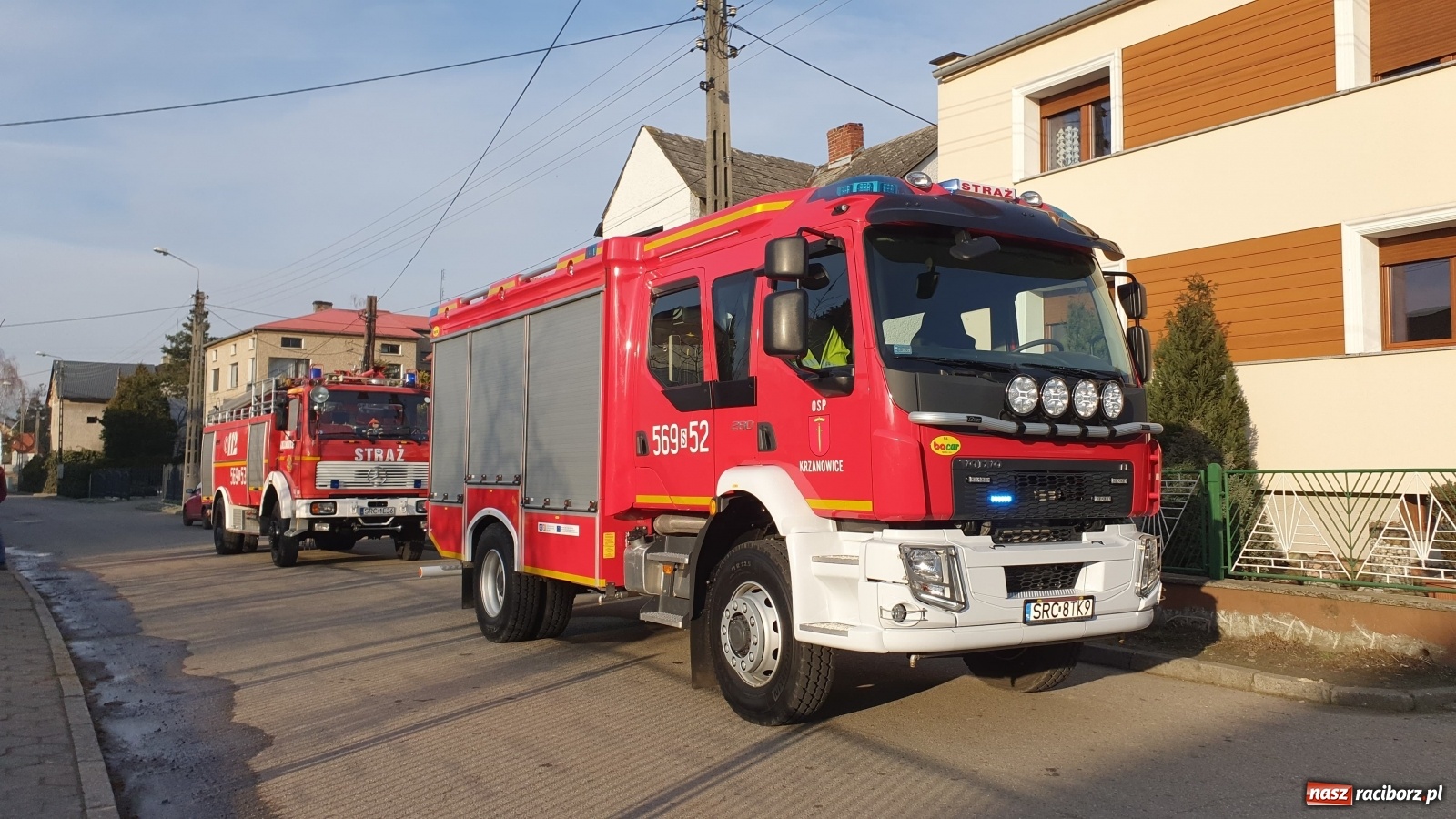 Zdjęcie w galerii na portalu naszraciborz.pl: Raport 998. Iskry z komina zapaliły izolację dachu  wiadomości z regionu