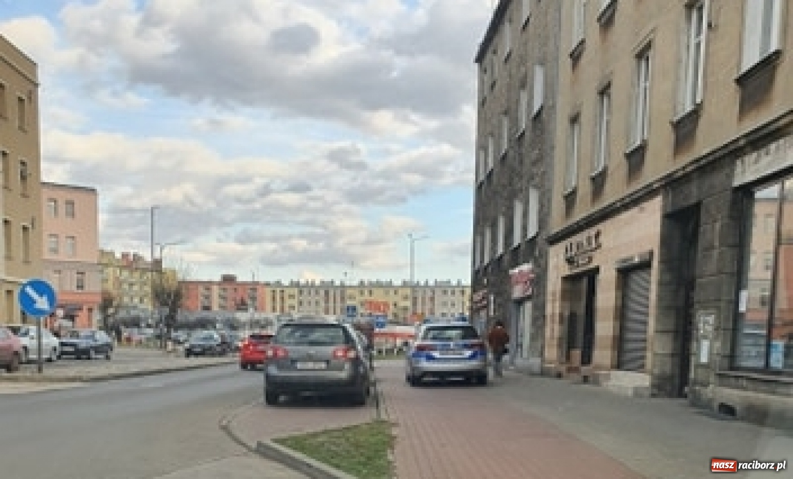 Zdjęcie w galerii na portalu naszraciborz.pl: Komunikat policji w sprawie napadu na kantor  wiadomości z regionu