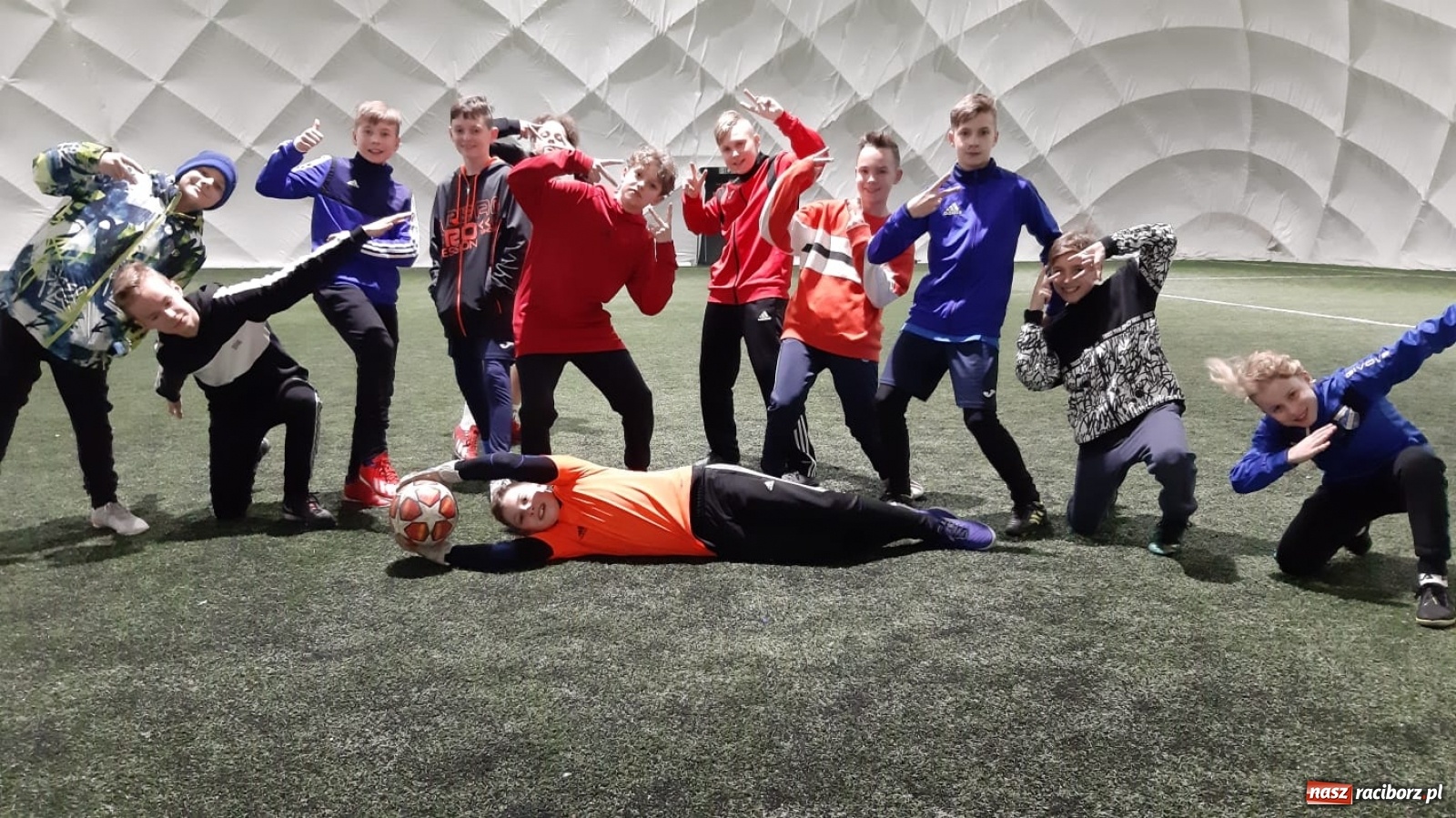 Zdjęcie w galerii na portalu naszraciborz.pl: Drugie miejsce Unii Racibórz na turnieju w Głuchołazach wiadomości z regionu