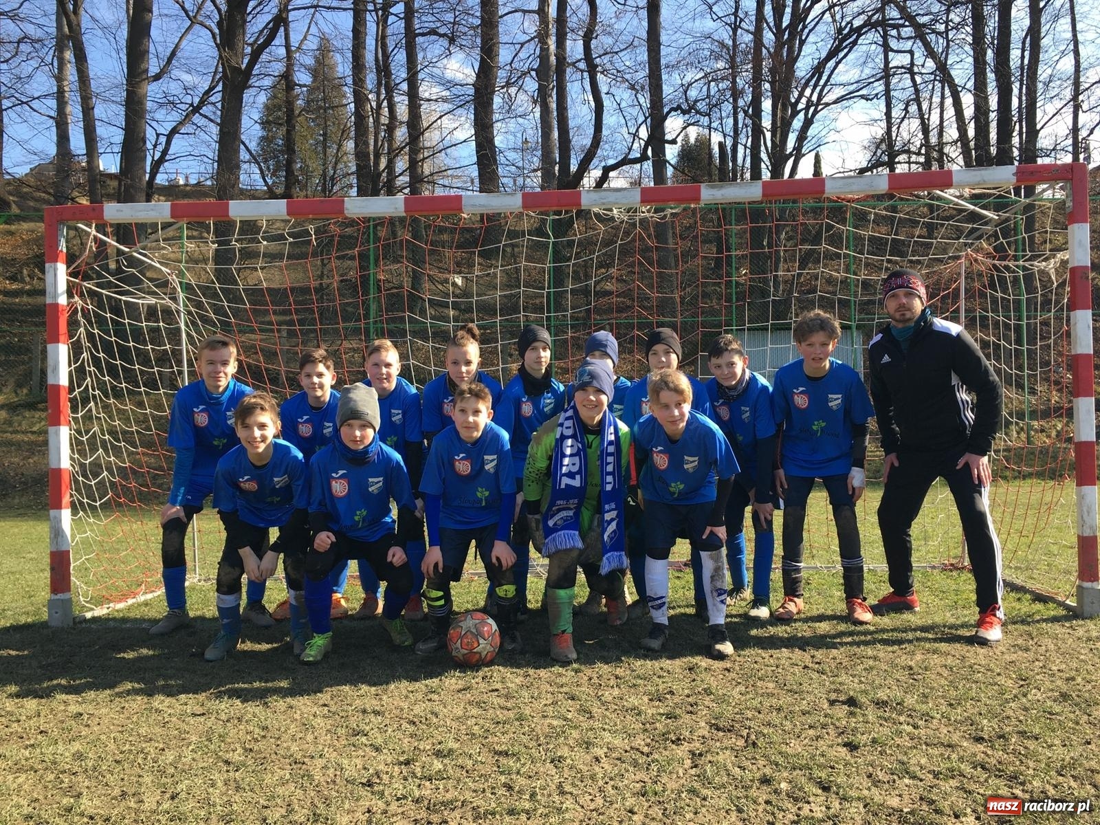 Zdjęcie w galerii na portalu naszraciborz.pl: Drugie miejsce Unii Racibórz na turnieju w Głuchołazach wiadomości z regionu