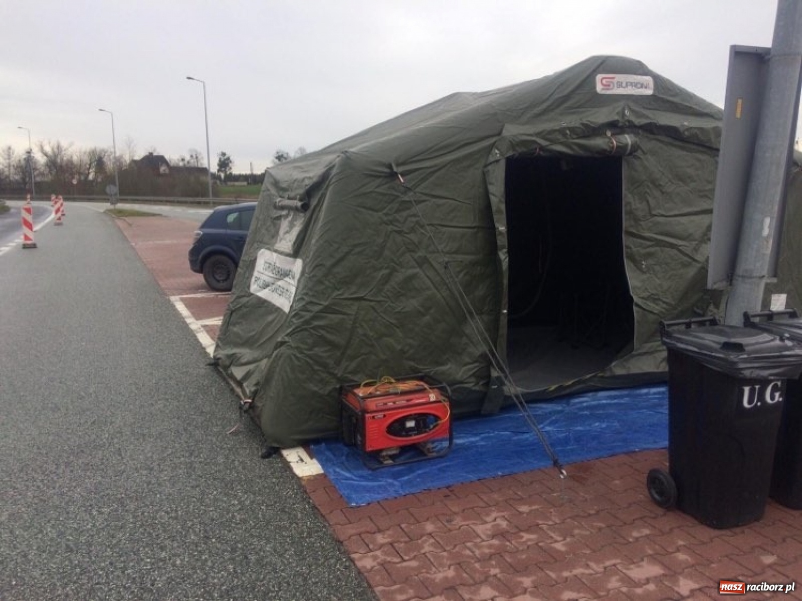 Zdjęcie w galerii na portalu naszraciborz.pl: Uruchomiono kontrole na przejściach granicznych w Chałupkach i Pietraszynie [FOTO] wiadomości z regionu