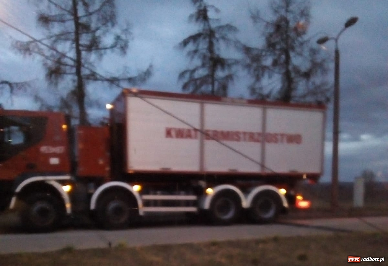 Zdjęcie w galerii na portalu naszraciborz.pl: Uruchomiono kontrole na przejściach granicznych w Chałupkach i Pietraszynie [FOTO] wiadomości z regionu