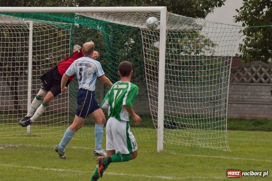 Zdjęcie w galerii na portalu naszraciborz.pl: Samborowice na kolanach wiadomości z regionu