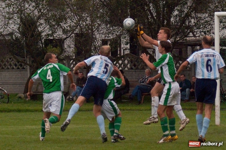 Zdjęcie w galerii na portalu naszraciborz.pl: Samborowice na kolanach wiadomości z regionu