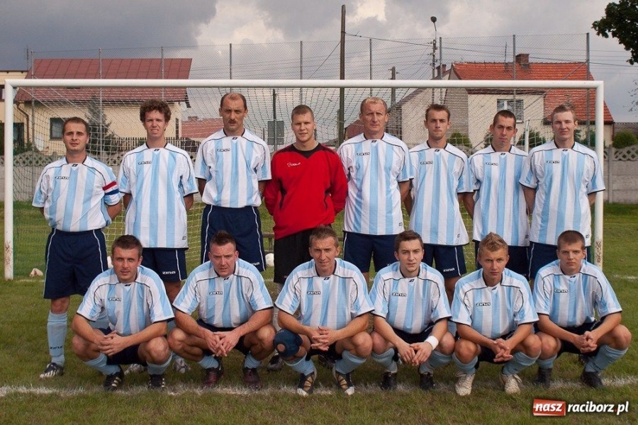 Zdjęcie w galerii na portalu naszraciborz.pl: Samborowice na kolanach wiadomości z regionu