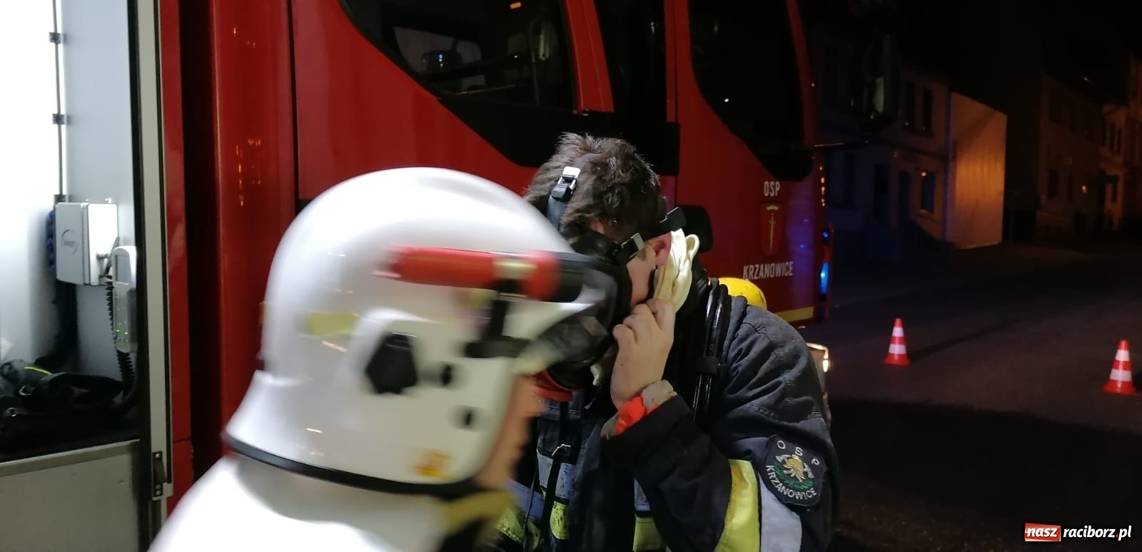 Zdjęcie w galerii na portalu naszraciborz.pl: Pożar zabudowań gospodarczych w Krzanowicach [FOTO]  wiadomości z regionu