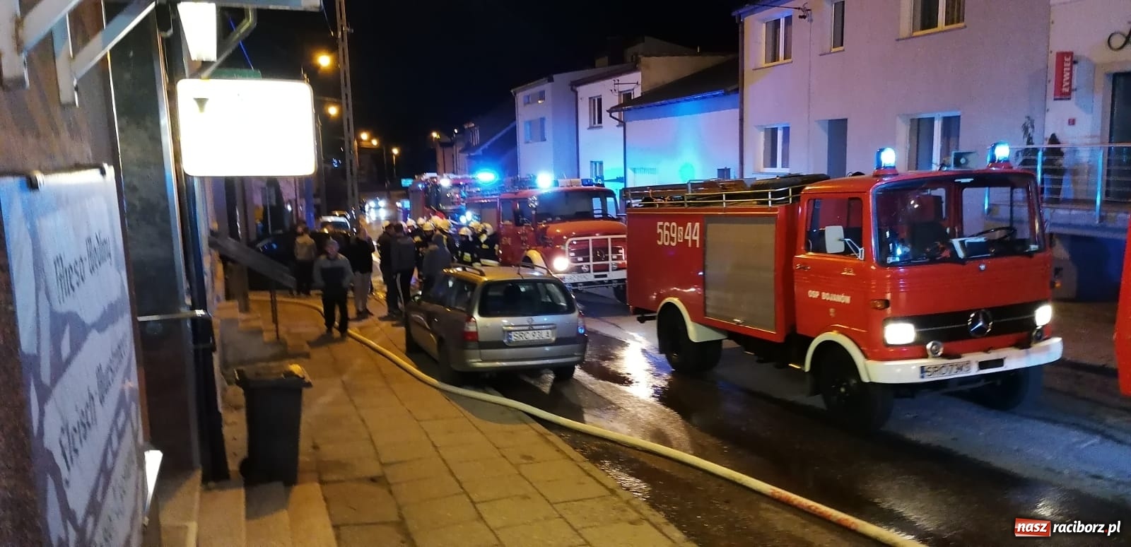 Zdjęcie w galerii na portalu naszraciborz.pl: Pożar zabudowań gospodarczych w Krzanowicach [FOTO]  wiadomości z regionu