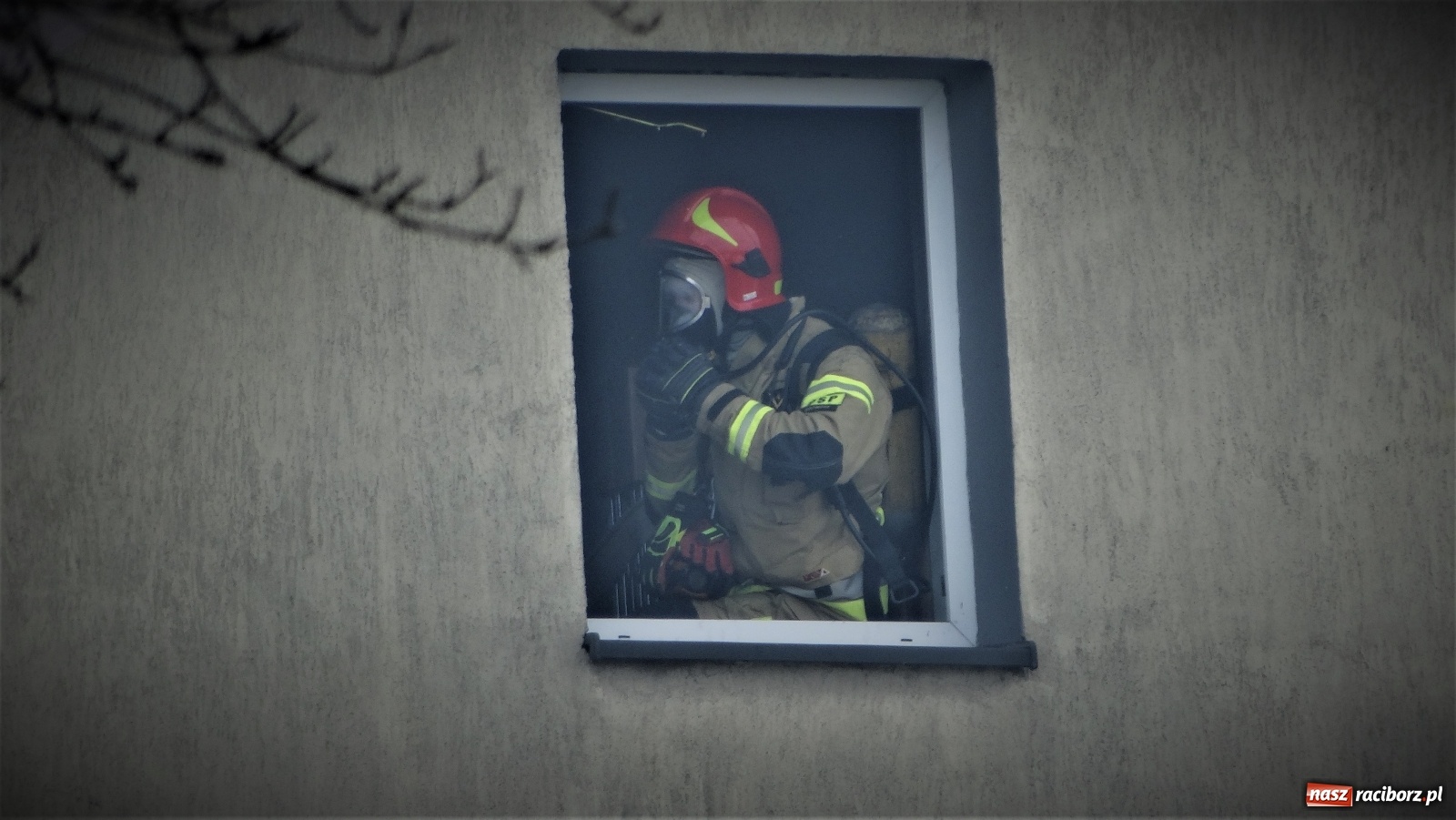 Zdjęcie w galerii na portalu naszraciborz.pl: Pożar poddasza domu w Nędzy [FOTO] wiadomości z regionu
