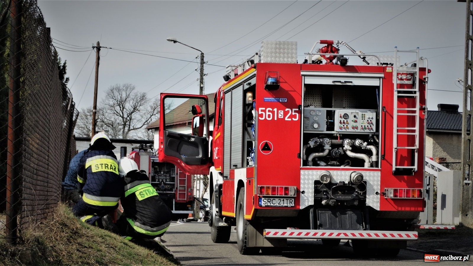 Zdjęcie w galerii na portalu naszraciborz.pl: Pożar poddasza domu w Nędzy [FOTO] wiadomości z regionu