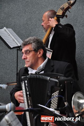 Zdjęcie w galerii na portalu naszraciborz.pl: Divertimento zadebiutowało w muszelce wiadomości z regionu