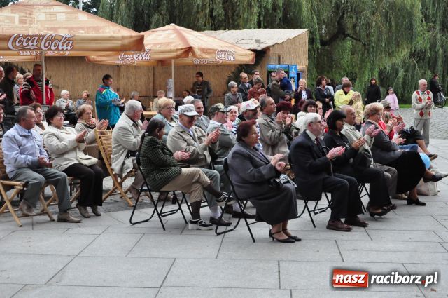 Zdjęcie w galerii na portalu naszraciborz.pl: Divertimento zadebiutowało w muszelce wiadomości z regionu
