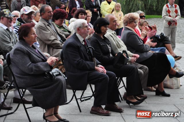 Zdjęcie w galerii na portalu naszraciborz.pl: Divertimento zadebiutowało w muszelce wiadomości z regionu