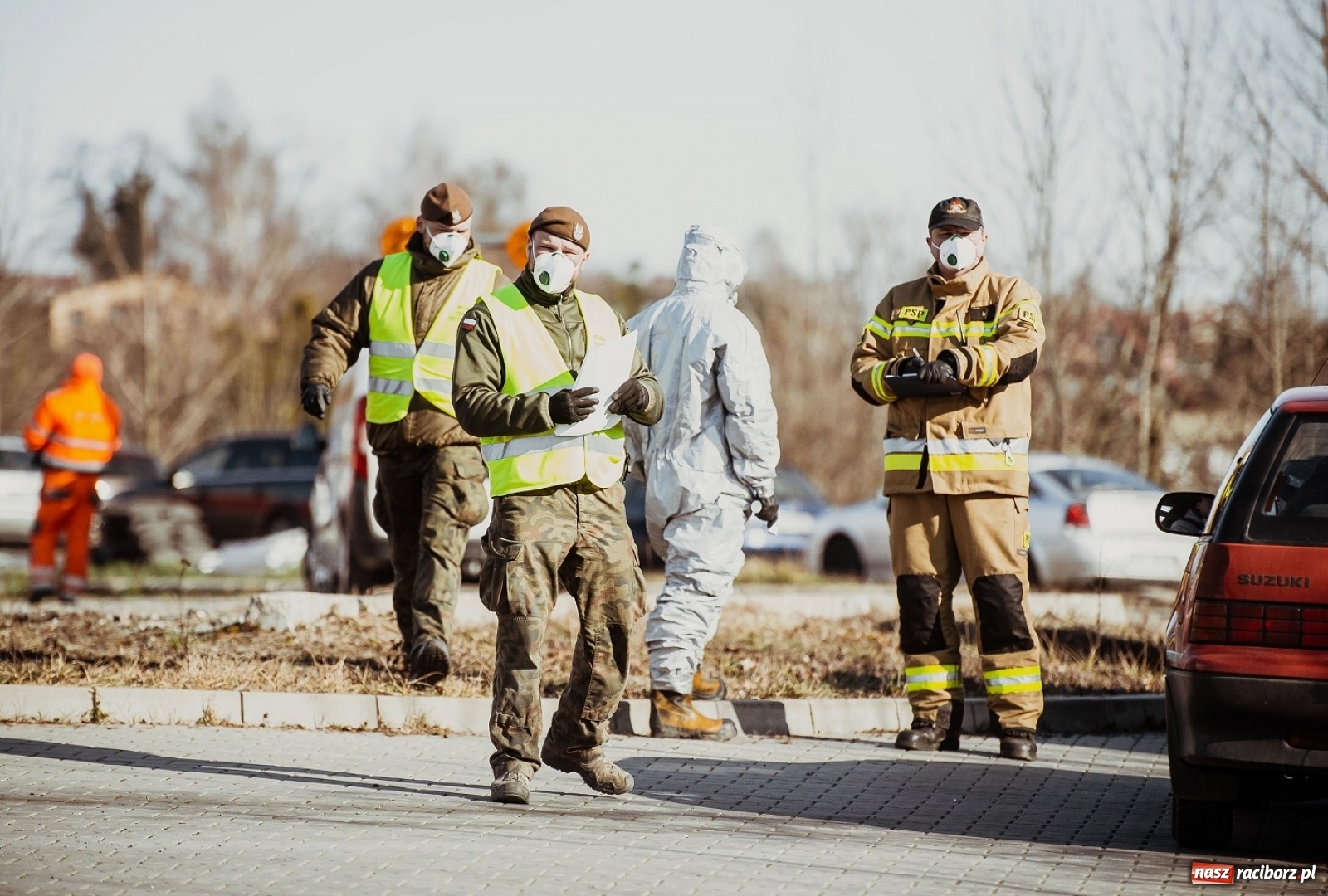 Zdjęcie w galerii na portalu naszraciborz.pl: Terytorialsi wspierają walkę z koronawirusem wiadomości z regionu