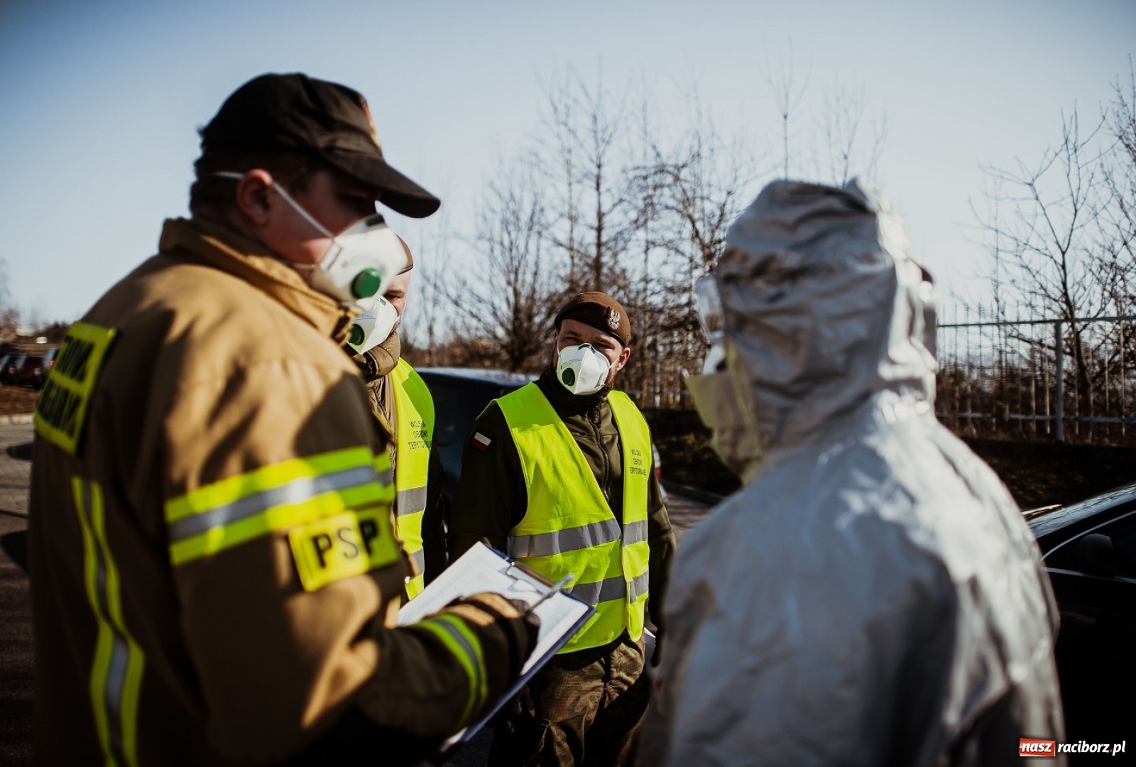 Zdjęcie w galerii na portalu naszraciborz.pl: Terytorialsi wspierają walkę z koronawirusem wiadomości z regionu